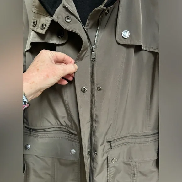 London Fog Khaki Insulated Detatchable Hood Rain Jacket. Size M - Picture 2 of 12